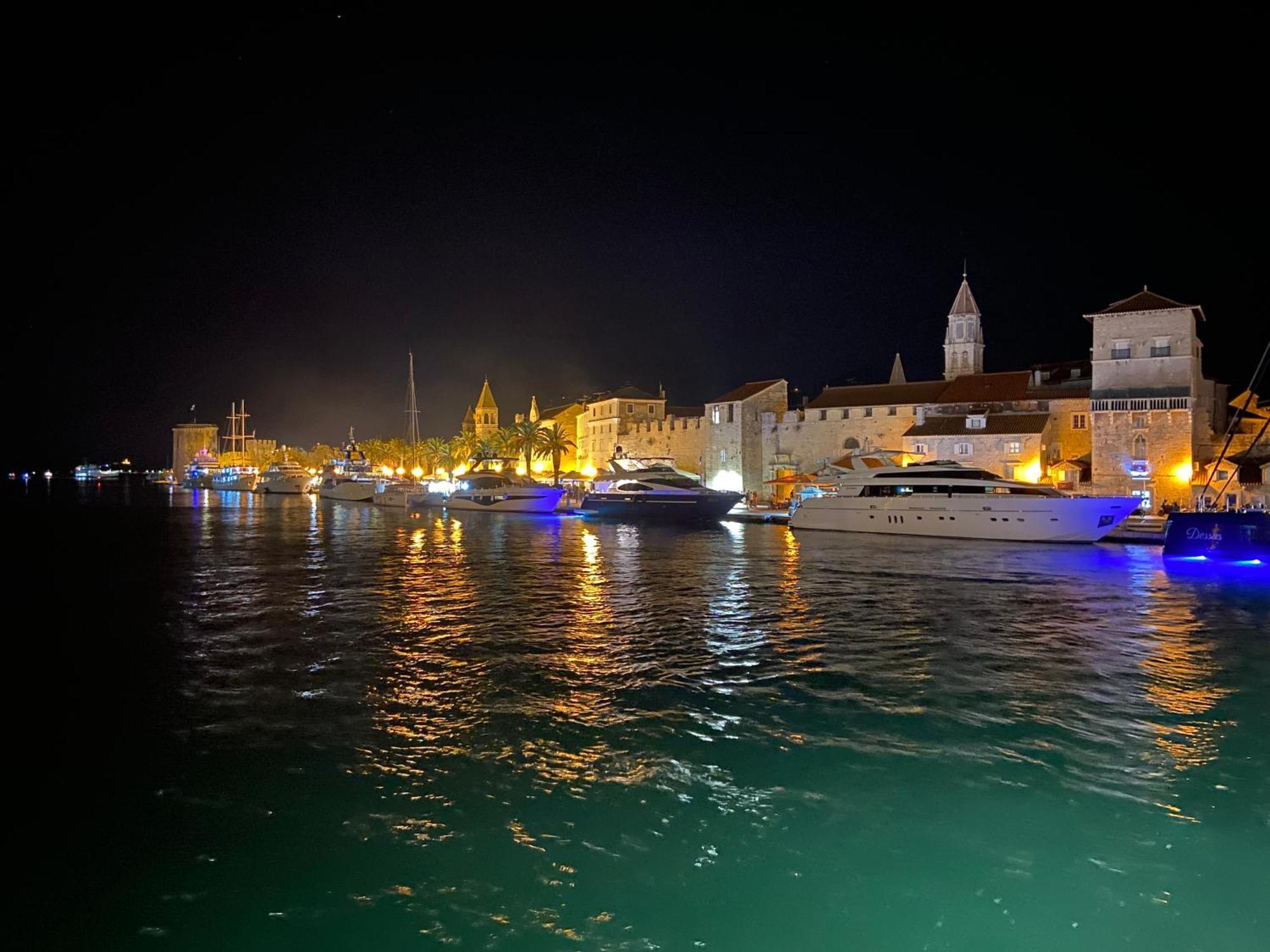 Dani Apartment Trogir